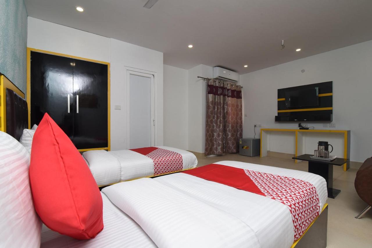Capital O 13310 Noida Suites Exteriér fotografie