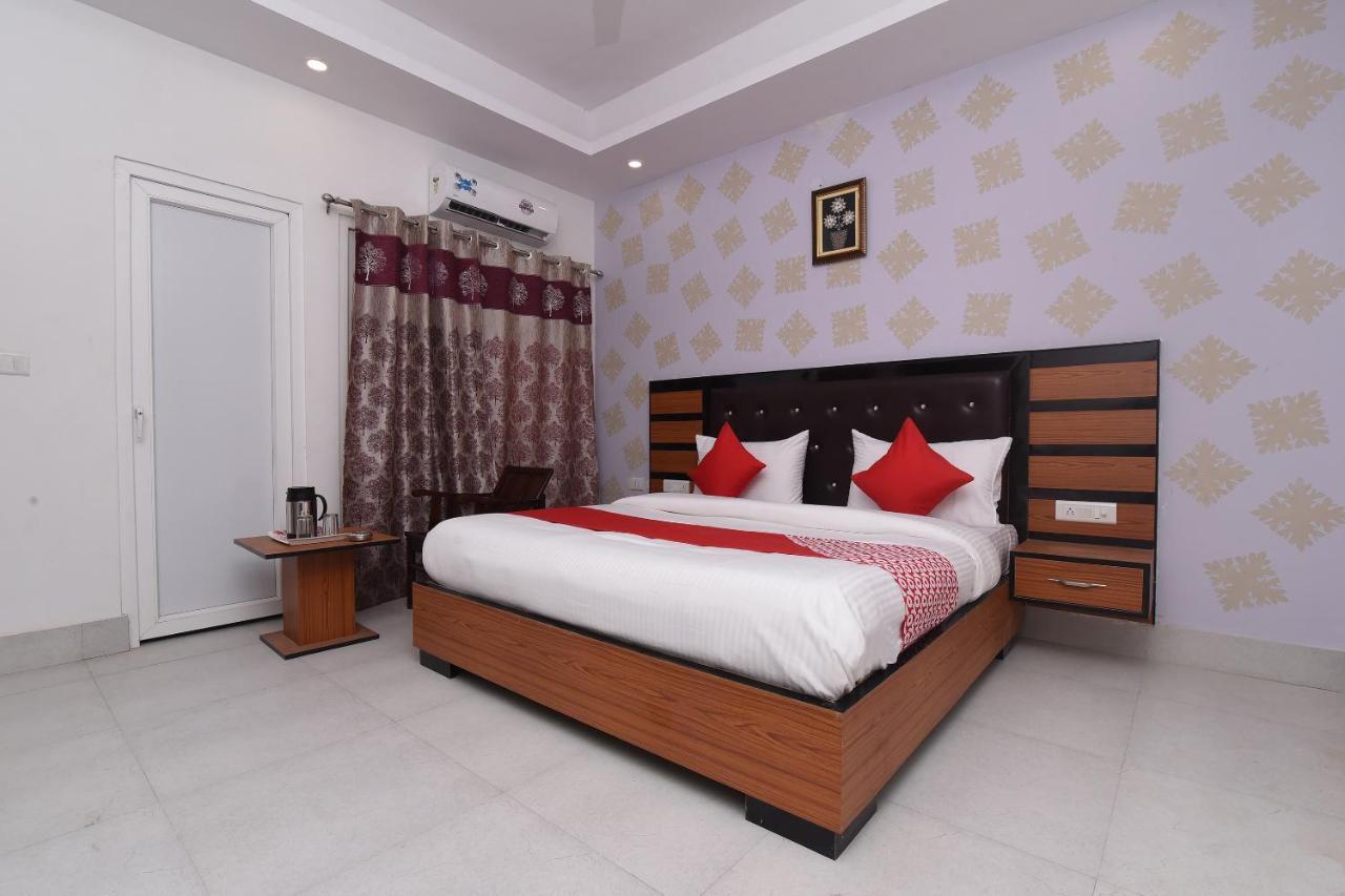 Capital O 13310 Noida Suites Exteriér fotografie