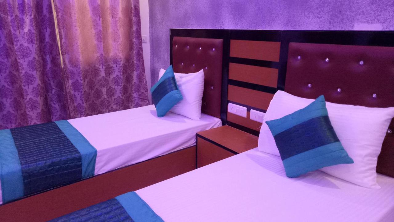 Capital O 13310 Noida Suites Exteriér fotografie